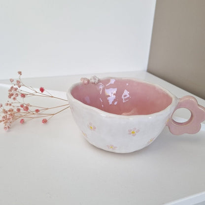 Girly mug with pink flowers