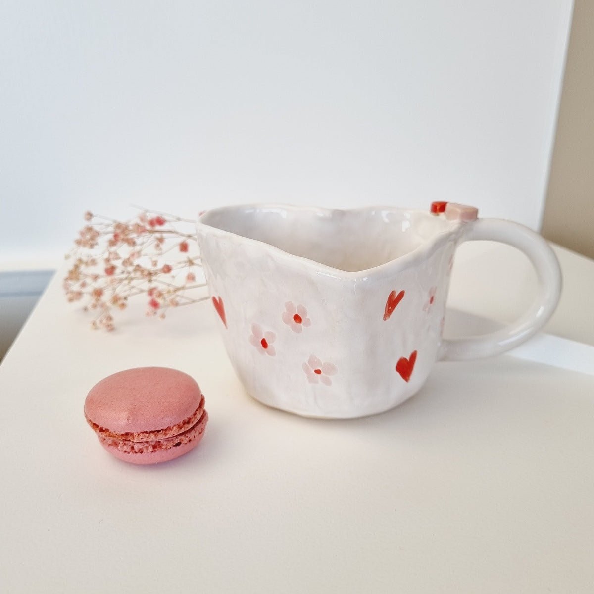 Heart shape mug pink and red