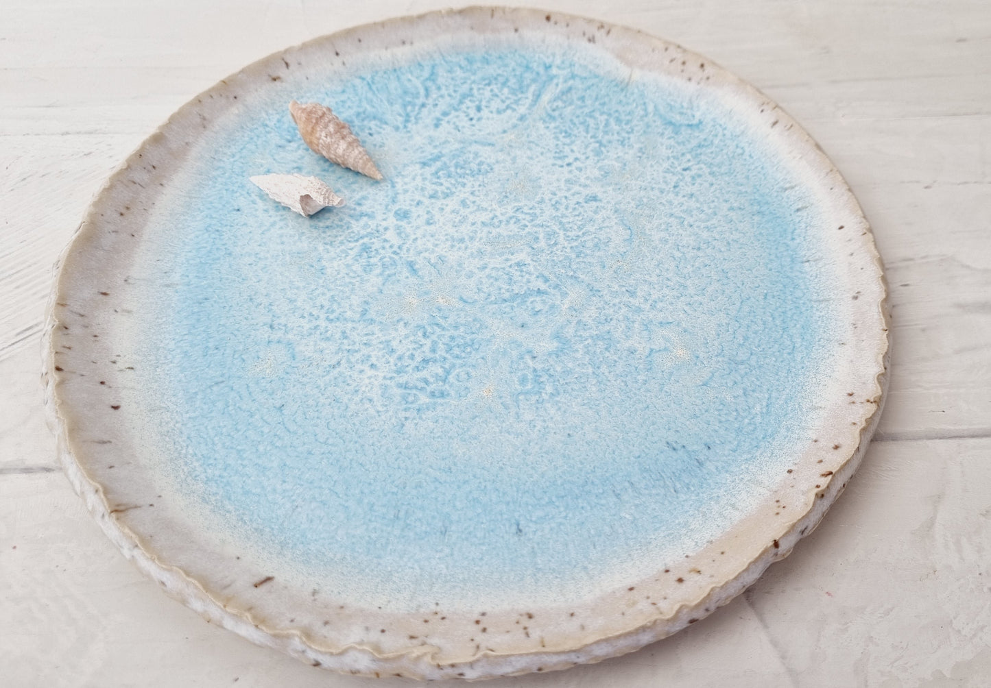 Fingerfood plates for beach house. Blue turquoise color inspired by the beach